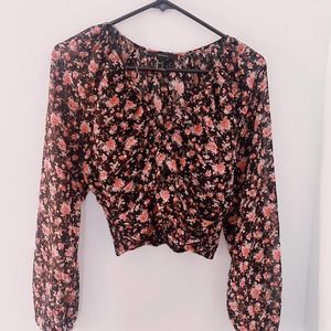 Forever 21 cropped blouse floral